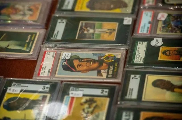 Check Your Attic: Old, Empty Baseball Card Boxes Could Be Worth Thousands — image from AOL.com