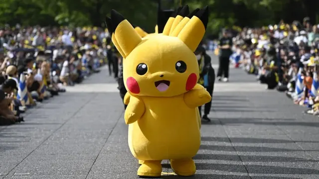 Pokemon card collection kept in British attic sells for $2.09 million — image from Operativ Məlumat Mərkəzi
