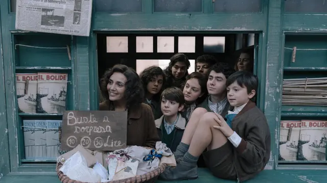 Serena Rossi: “My Olga, who invented the Panini stickers. A woman, a message of hope” — image from la Repubblica